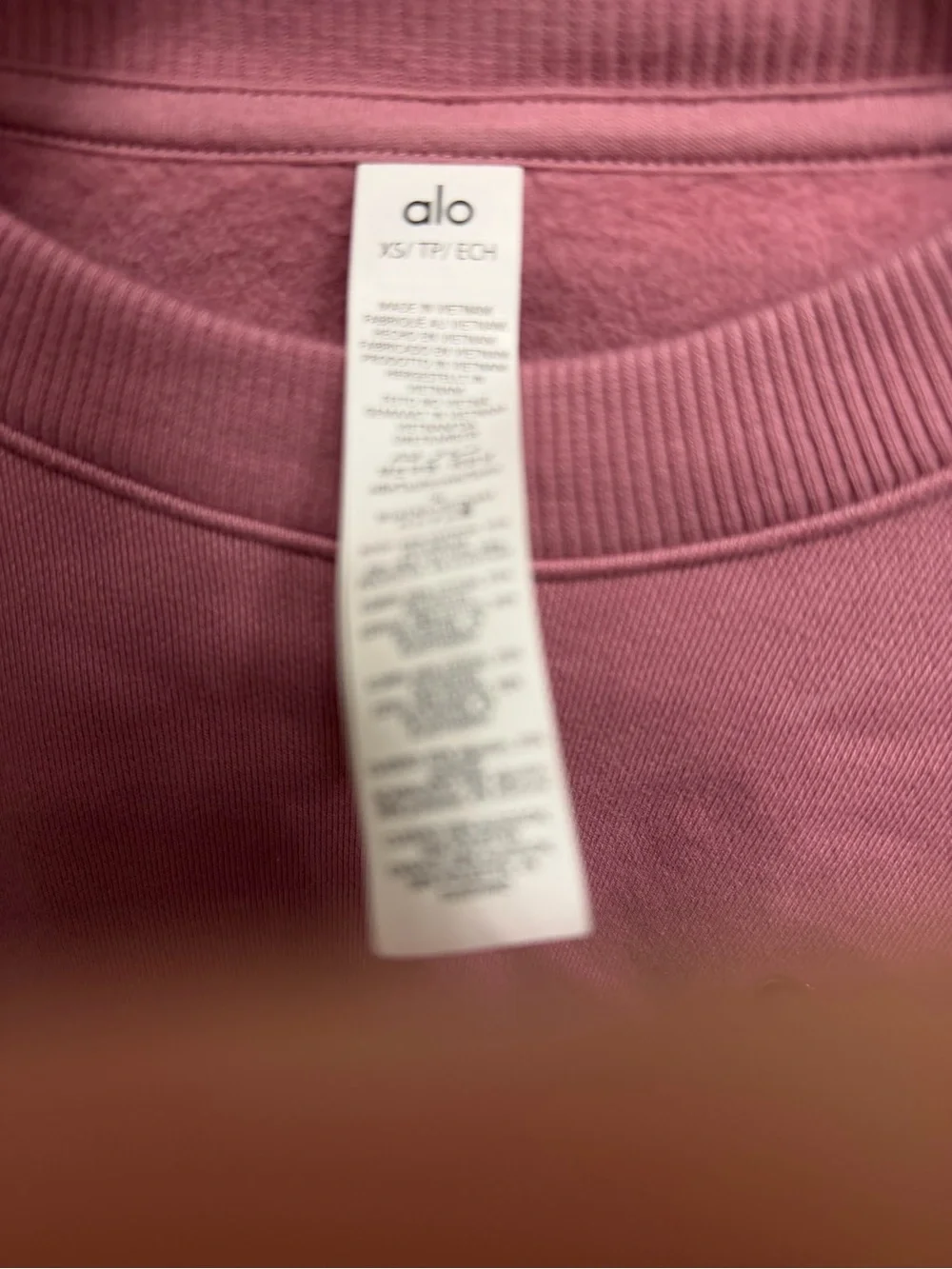 ALO Yoga cropped crewneck